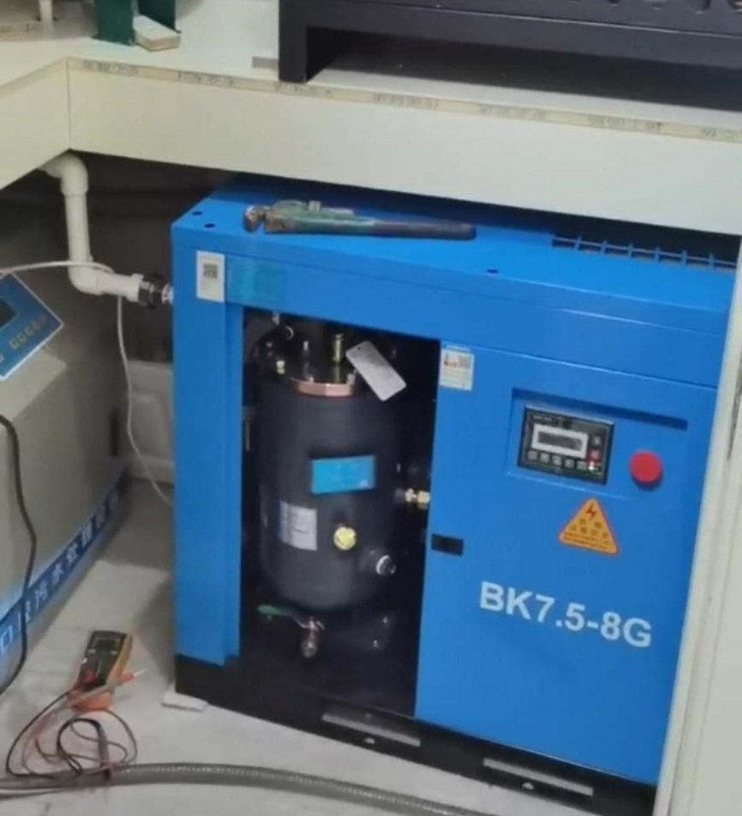 口腔醫院用(yòng)上了開山螺(luo)杆空壓機